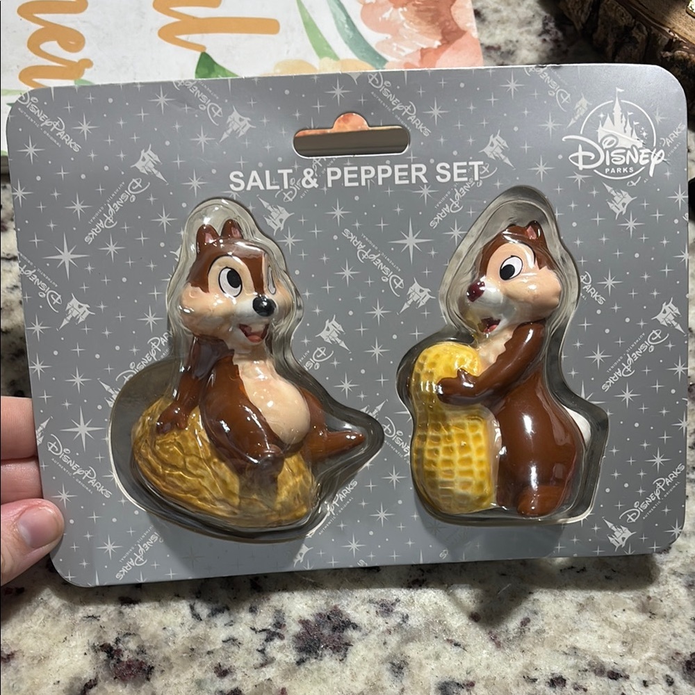 Disney Chip and Dale Salt & Pepper Set - Brown and Yellow